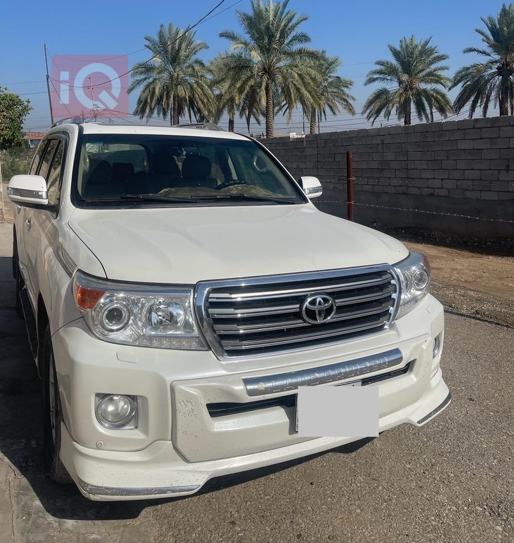 تويوتا لاندكروزر